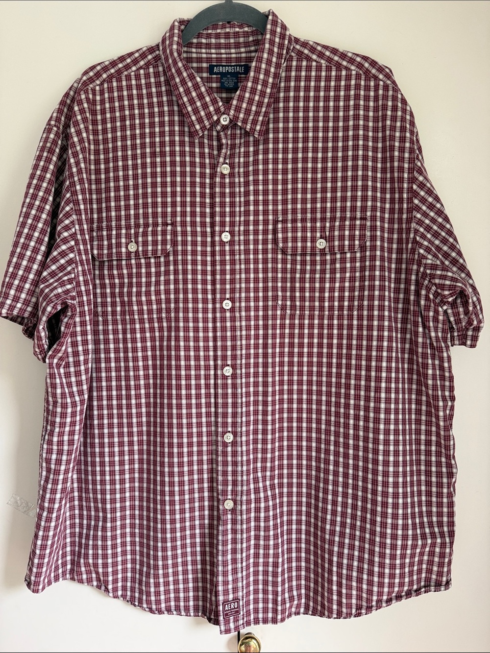 Aeropostale rMen's Maroon and White Plaid Short-Sleeve Button-Down Shirt